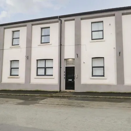 Trinity House Holiday - Trinity Four Apartament